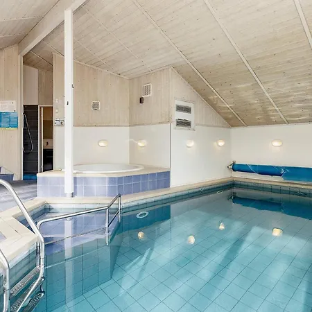 10 Person In Rudk Bing * Spodsbjerg