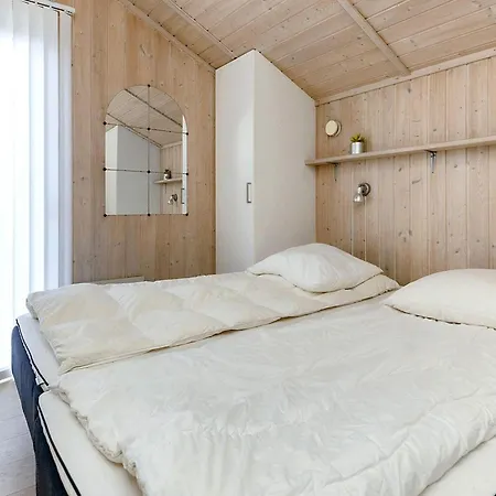 10 Person In Rudkobing בית נופש *