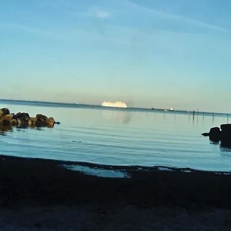 10 Person In Rudkobing * Spodsbjerg