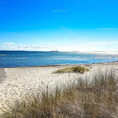10 Person In Rudkobing Holiday home Spodsbjerg